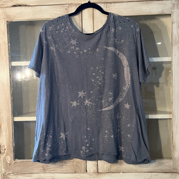 Magnolia Pearl Tops - Magnolia Pearl Moon & Stars T-Shirt